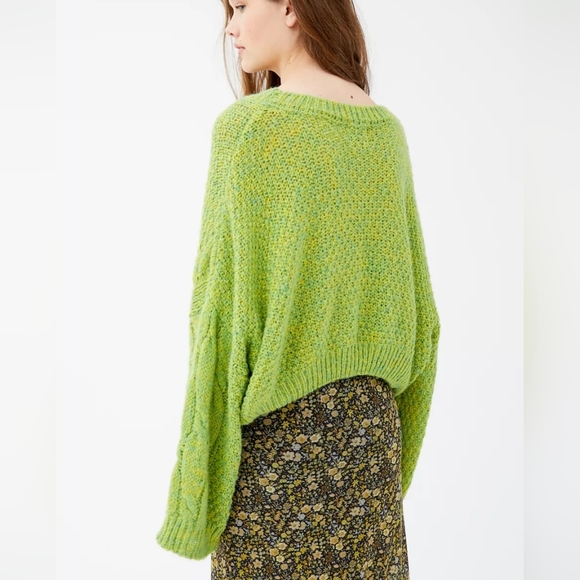 J.O.A. | Oversize Pullover Sweater - Picture 10 of 16